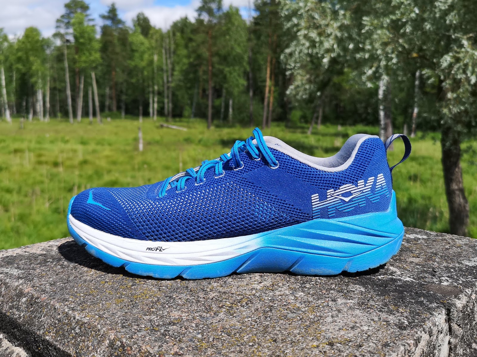 Обзор кроссовок Hoka One One Mach
